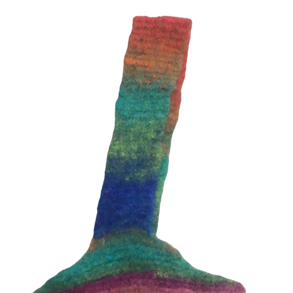 Artisan crafted Felted wool colour block Hobo bag - Picture 5 of 6